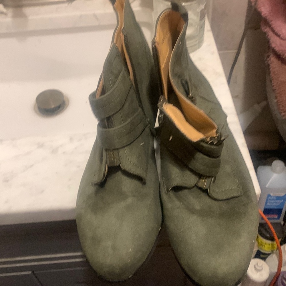 Sole diva booties